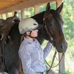 Troxel Dakota Helmet 12 Troxel Dakota Helmet -Equestrian Equipment Store 25048 traildust lifestyle
