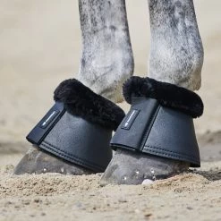 SmartPak Deluxe Fleece Top Bell Boots 17 SmartPak Deluxe Fleece Top Bell Boots -Equestrian Equipment Store 32664 black 9068