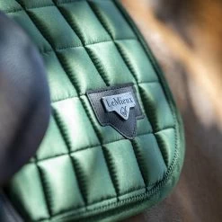 LeMieux Loire Classic Close Contact Square Saddle Pad -Equestrian Equipment Store 33261 hunter lifestyle 2