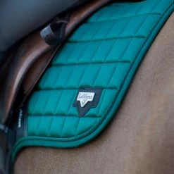 LeMieux Loire Classic Close Contact Square Saddle Pad -Equestrian Equipment Store 33261 peacock lifestyle 2