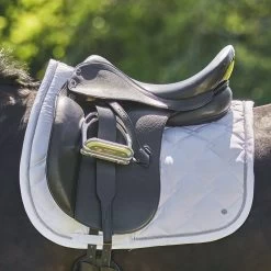 SmartPak Luxe Collection Dressage Saddle Pad -Equestrian Equipment Store 33397 white 8849