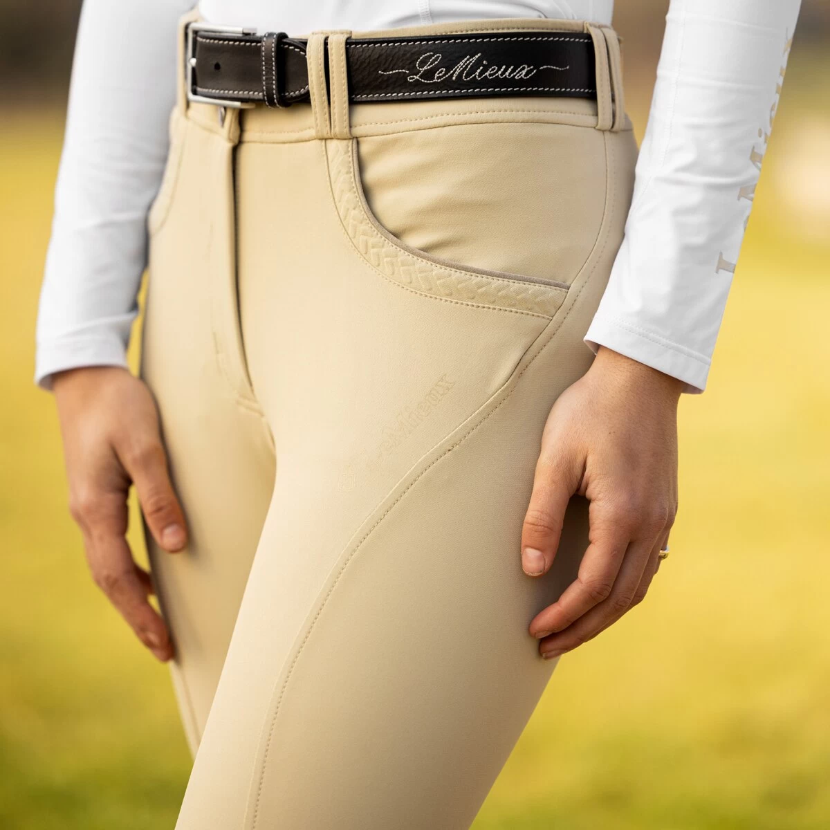 LeMieux Amara Knee Patch Breeches 9 LeMieux Amara Knee Patch Breeches - Image 9